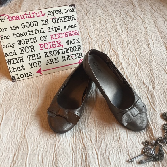 clarks un hinton oxford flat